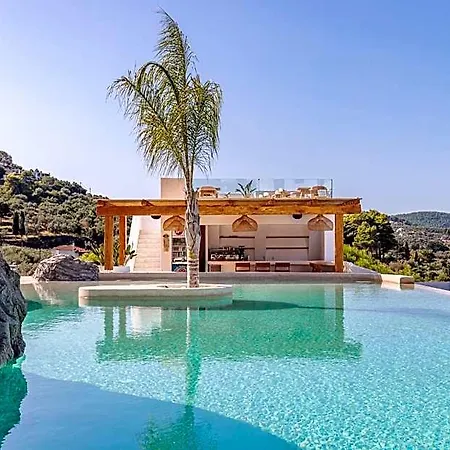 Evlalia & Hotel 4*