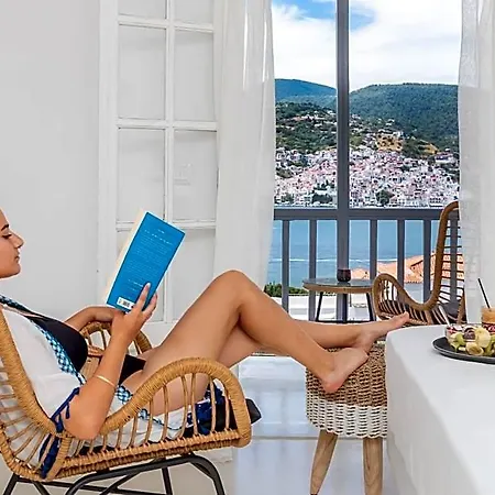 Evlalia & Hotel 4*